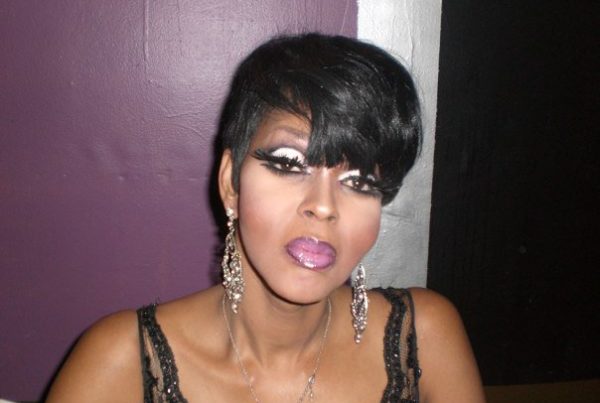 Beauties In Drag